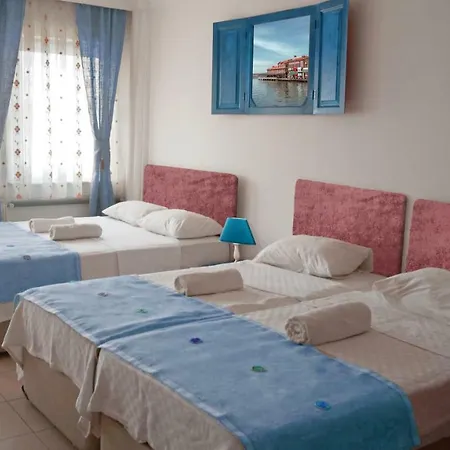 Отель Ayyildiz Otel Айвалык